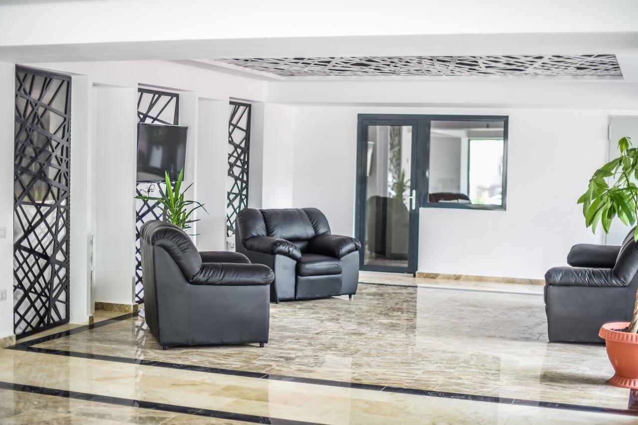 Sns Apartament In Vila Sophia Mamaia Kültér fotó