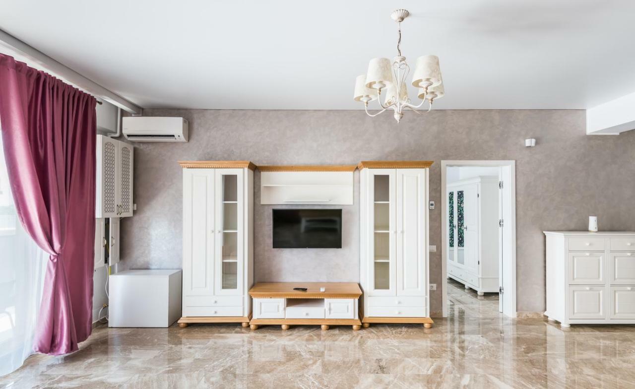 Sns Apartament In Vila Sophia Mamaia Kültér fotó